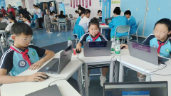 <b>中科大黄丽华传授的“飞羽之美”鸟类科普、“</b>